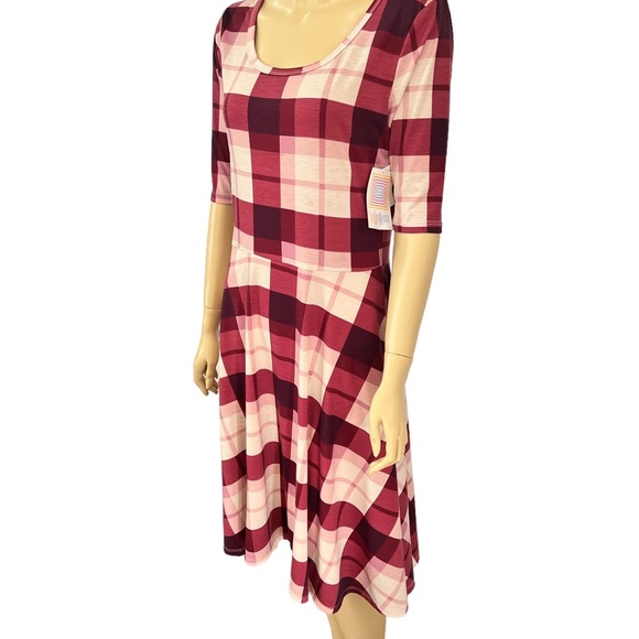 LuLaRoe Nicole Purple Plaid Dress With Pockets Size Large Cute & Sassy. - Picture 2 of 13